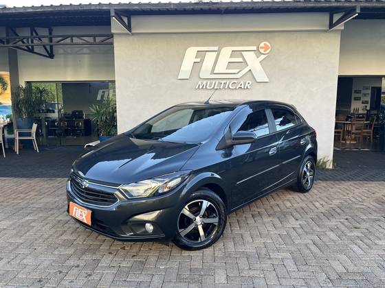 CHEVROLET ONIX 1.4 MPFI LTZ 8V FLEX 4P MANUAL CHEVROLET ONIX 1.4 MPFI LTZ 8V FLEX 4P MANUAL